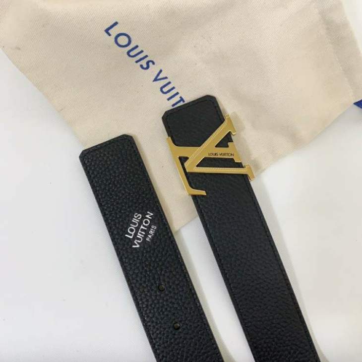 Picture of Louis Vuitton Belts _SKUfw154015346fw